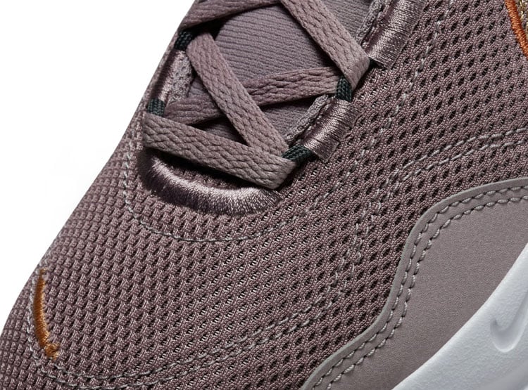 Zapatillas Nike Legend Essential 3 Next Nature Premium Rosado
