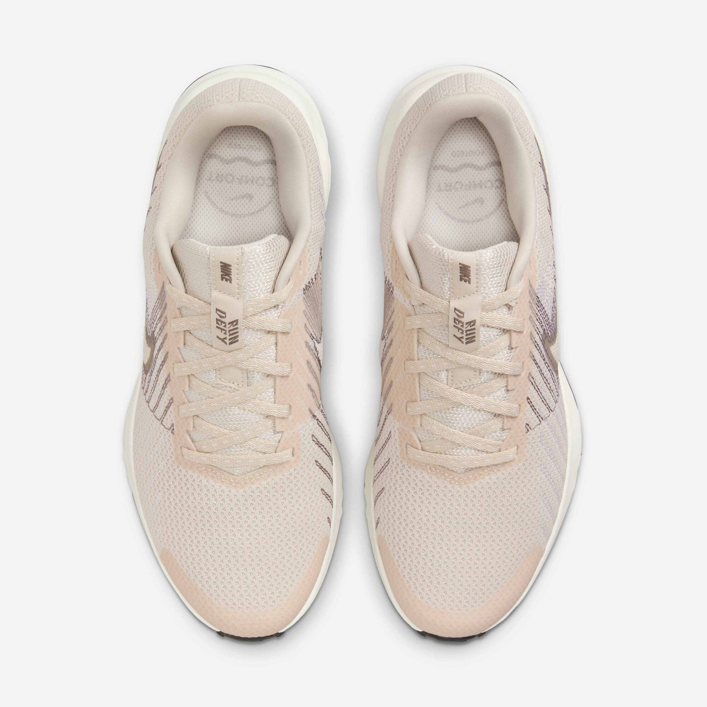 Zapatillas Run Defy Nike Crema