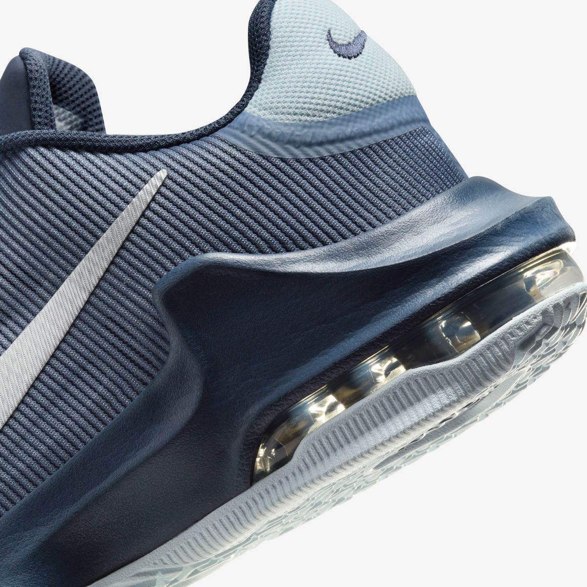 Zapatillas Nike Impact 4 Gris