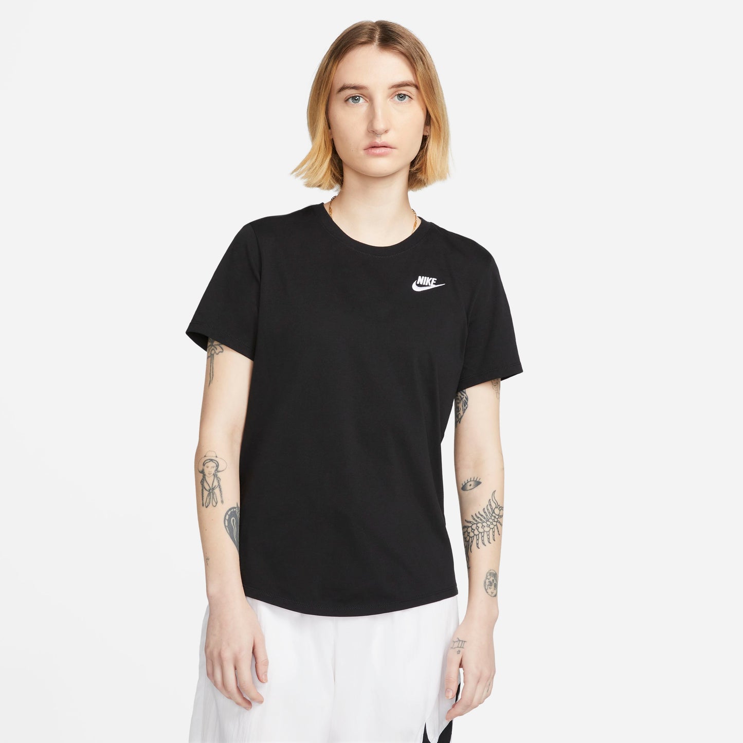 Polera Sportswear Club Nike Negro