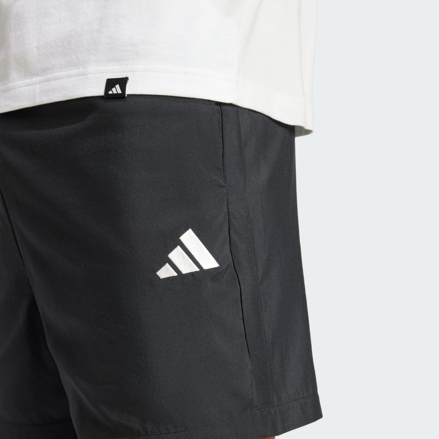 Short Chelsea Essentials Adidas Negro