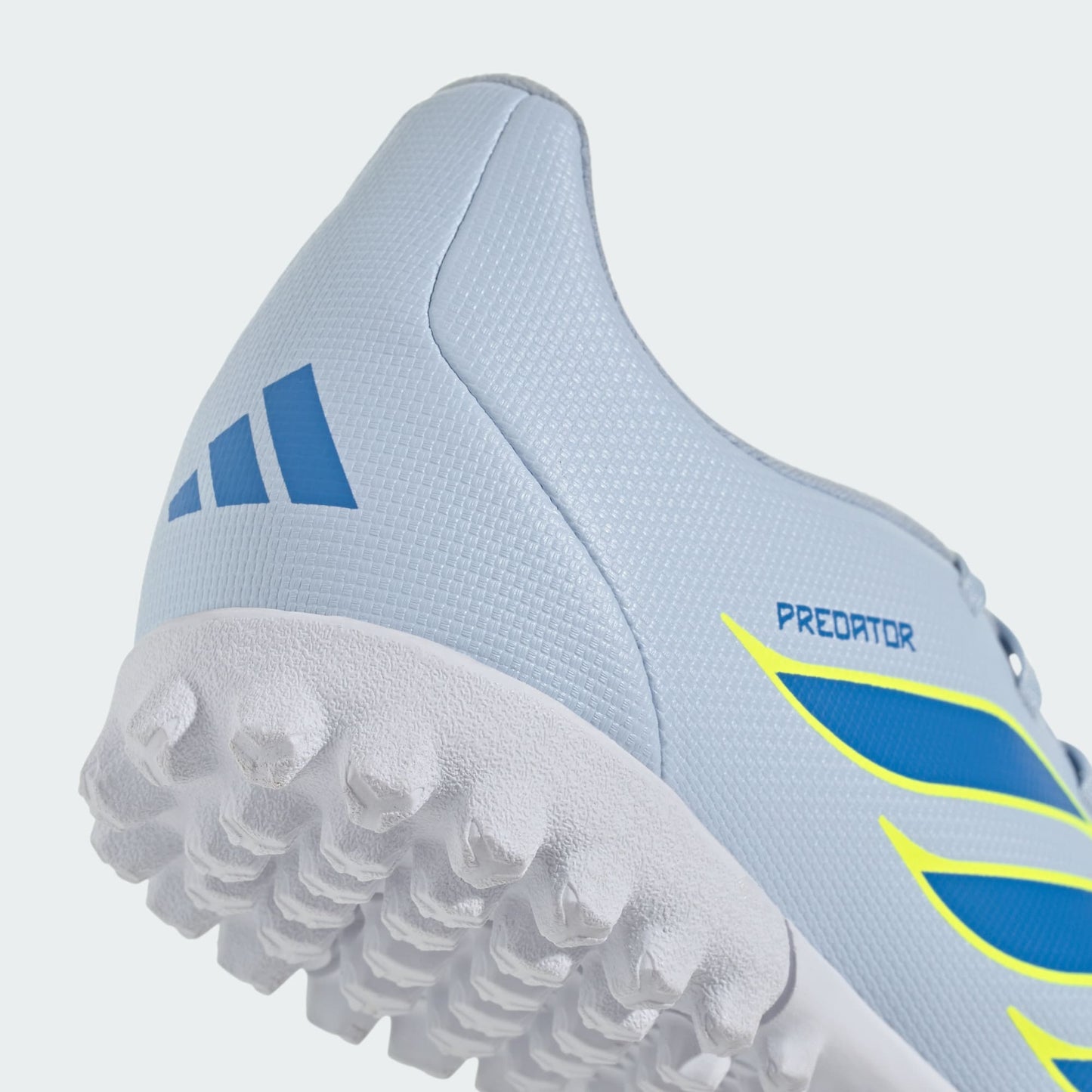 Zapatillas Baby Futbol Predator Club Adidas Celeste